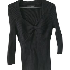 Isbella Rodriguez Ladies  Black Ribbed Knit Sweater‎ with Bow Detail Sz L